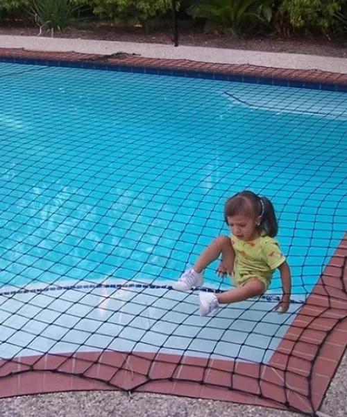 SWIMMING POOL SAFETY NETS